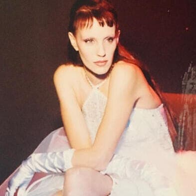 בחתונתה. "כוח הרצון שלי עצום. בצעירותי ניתבתי אותו להרס"
(צילום: אלבום פרטי) איריס כליף בחתונתה