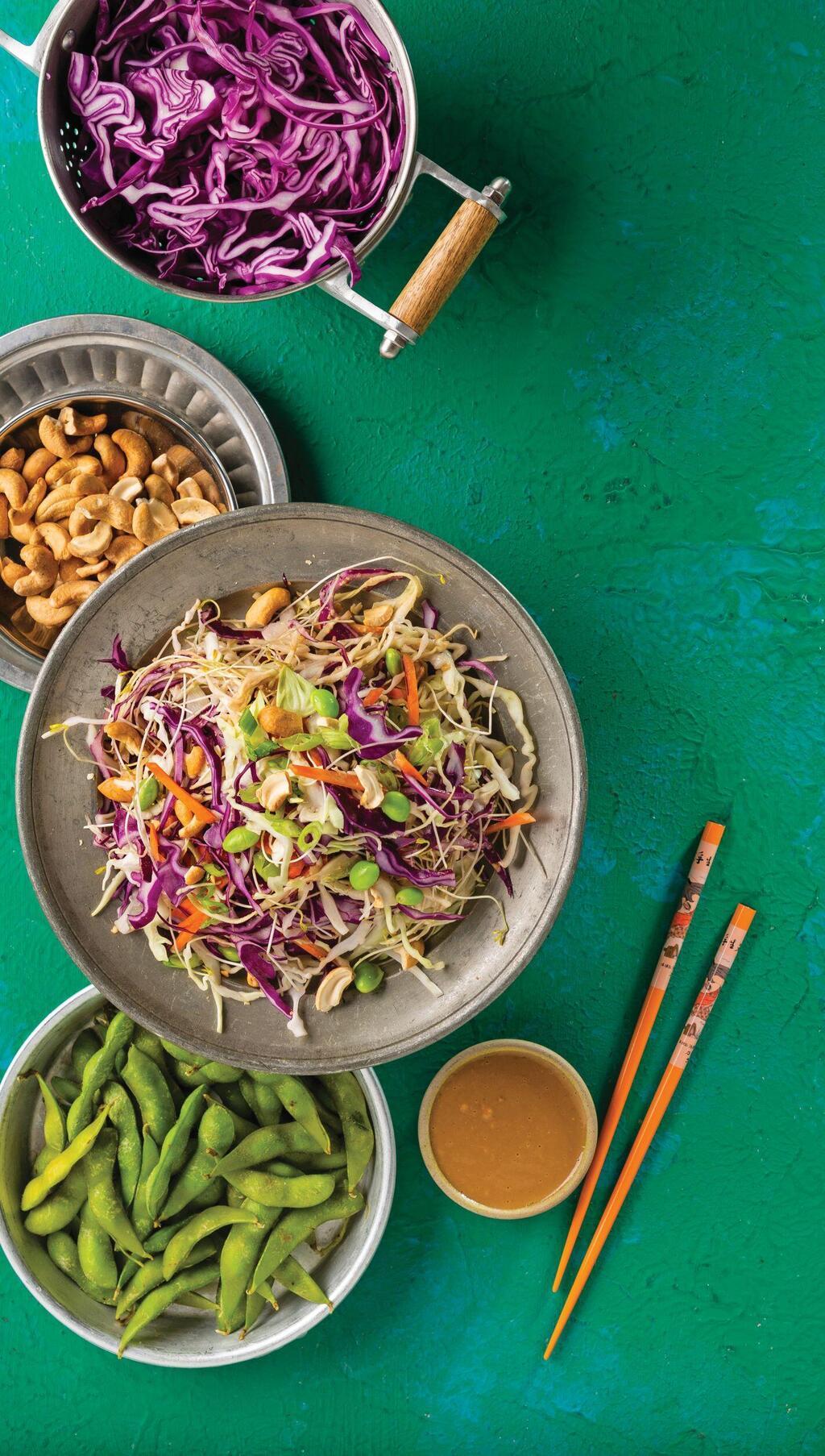 סלט קולסלואו אסייתי