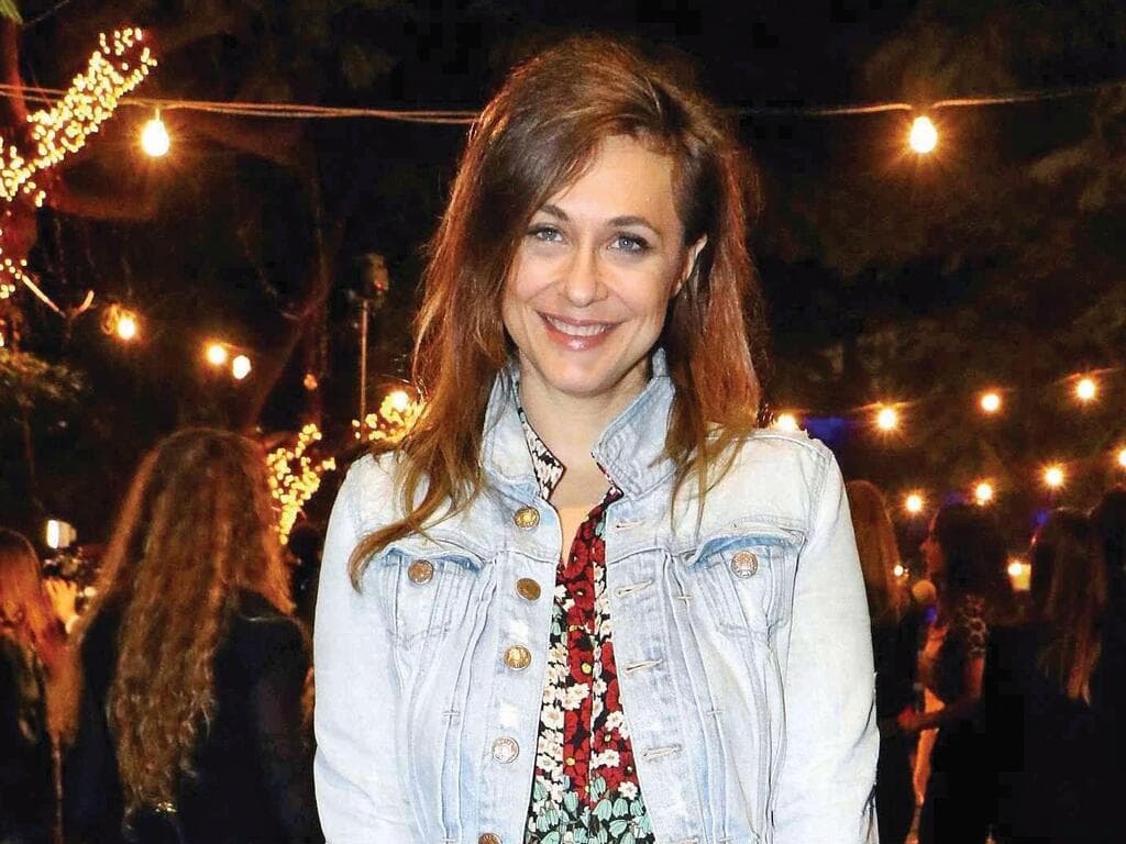 קרן פלס, כלתה של שלומית ניר טור