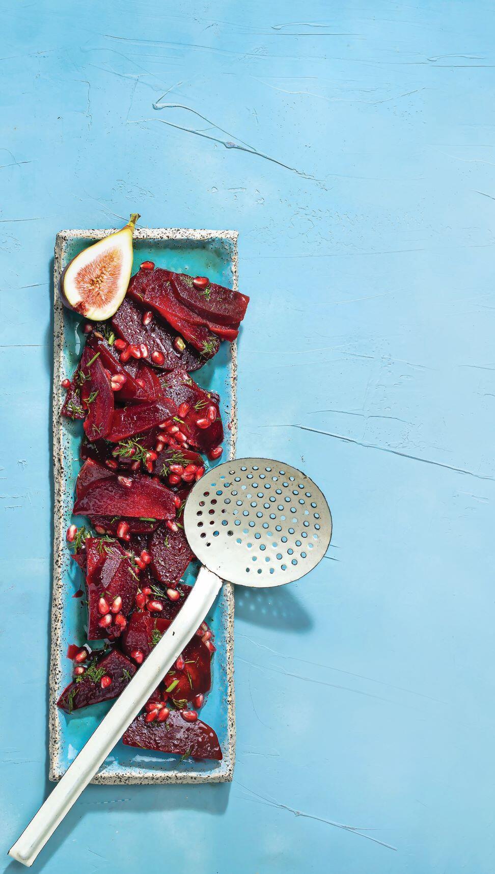 סלט סלק ורימונים