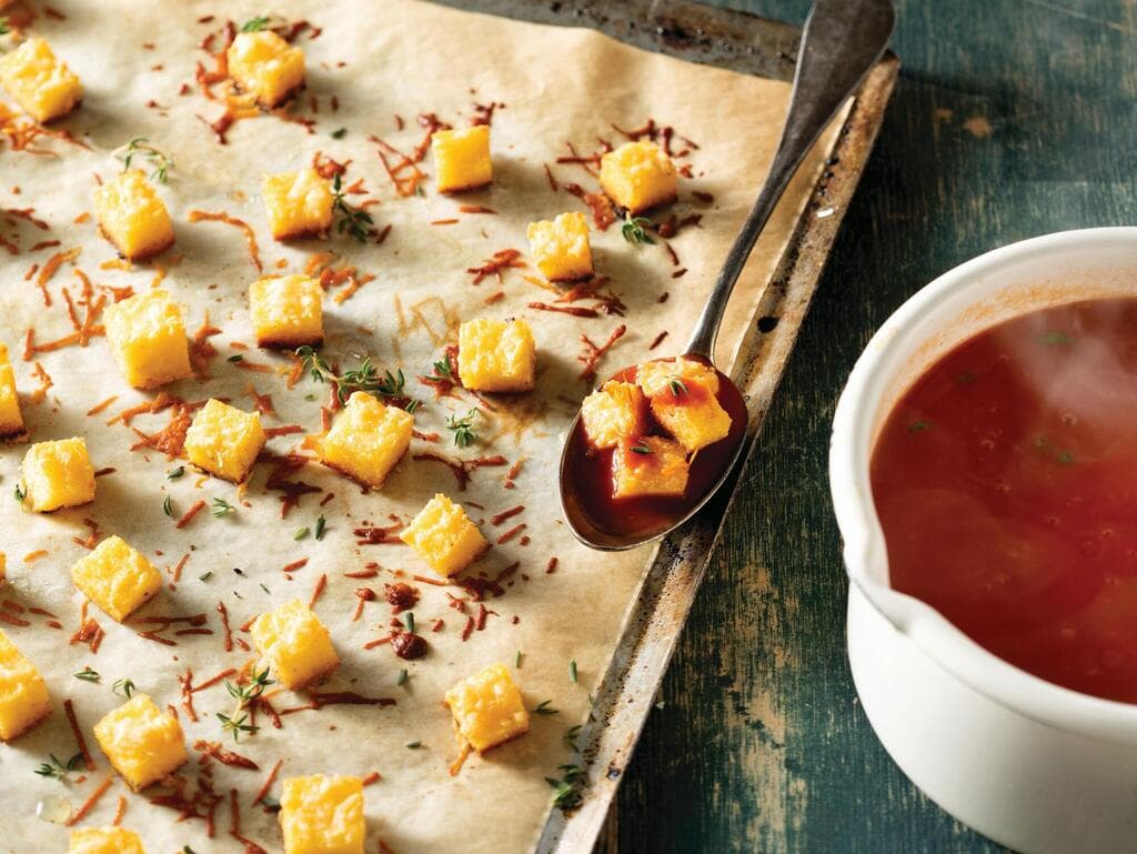 קוביות פולנטה (צילום: דניאל לילה, סגנון: נעמה רן ) קוביות פולנטה