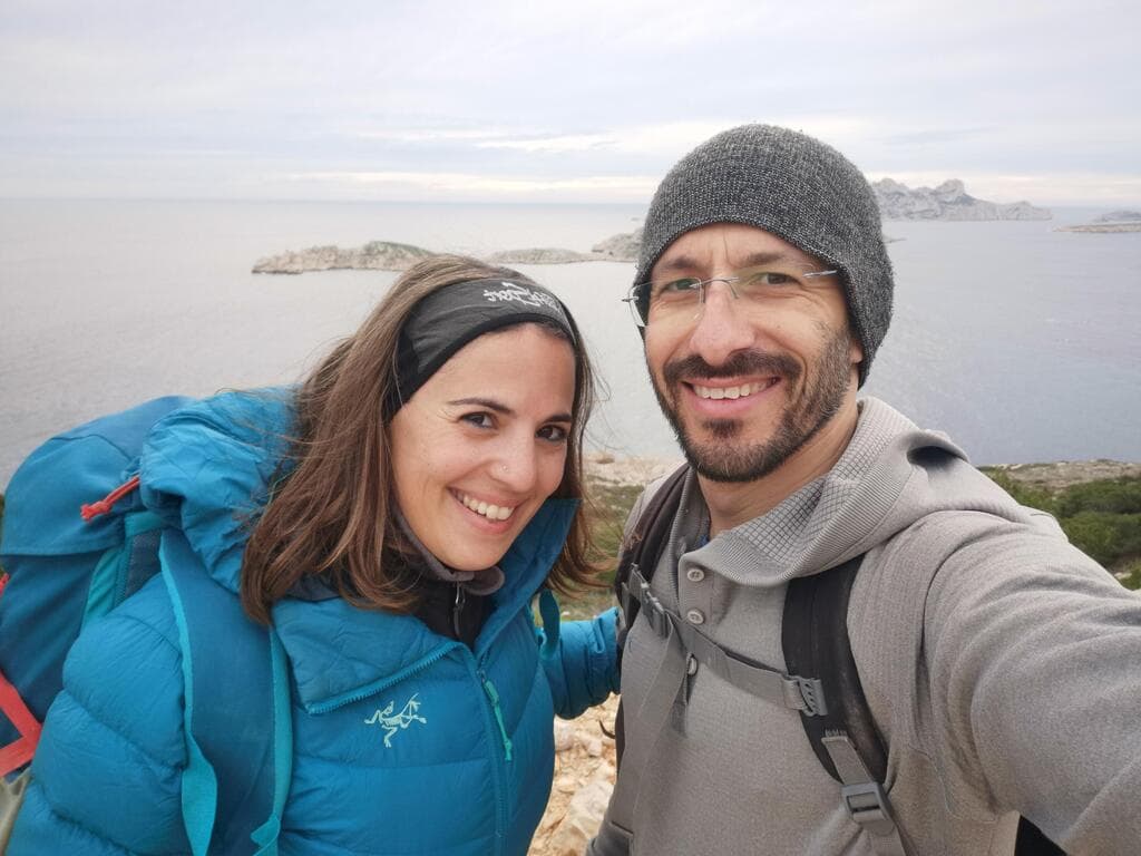 גם הדייט הראשון שלהם היה על קיר טיפוס (צילום: אלבום פרטי) יעל אלידע-עברון וגיא עברון