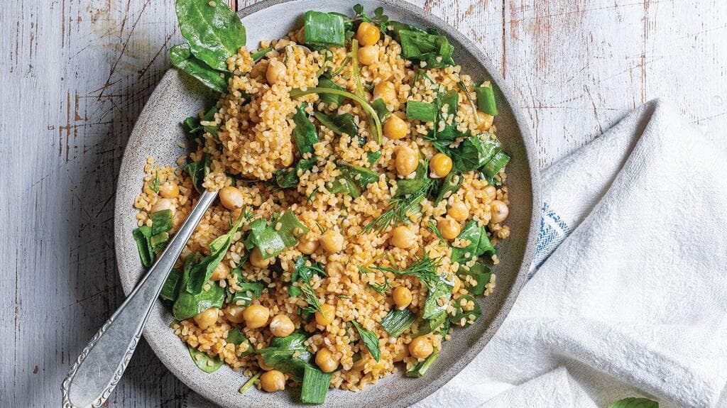 מג'דרה של בורגול, חומוס ותרד