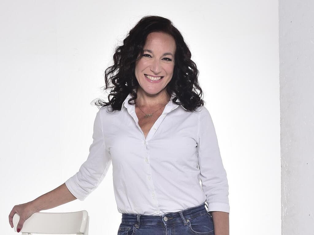 ליאת גוברין. בוגרת בית הספר לעיצוב פנים של ברברה ברזין בהצטיינות