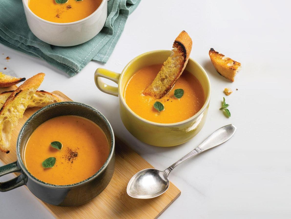 מרק שומר ועגבניות צלויות