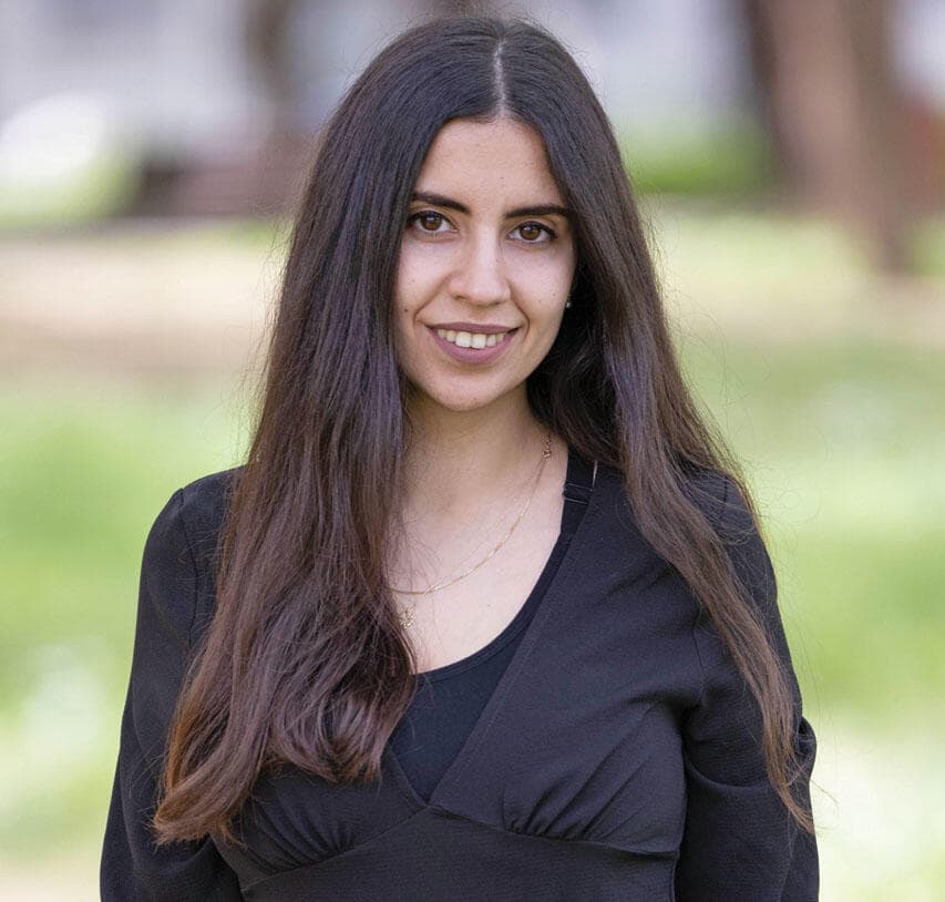 אור עמרן, כיום. "כשעברו השנים, הבנתי שאם לא אבשל, לא יהיה אוכל בבית" (צילום: טל שחר) אור עמרן