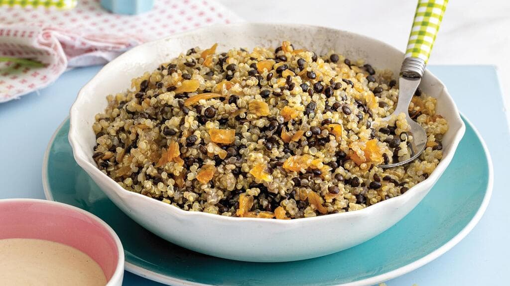 מג'דרה במיקרו עם קינואה ועדשים