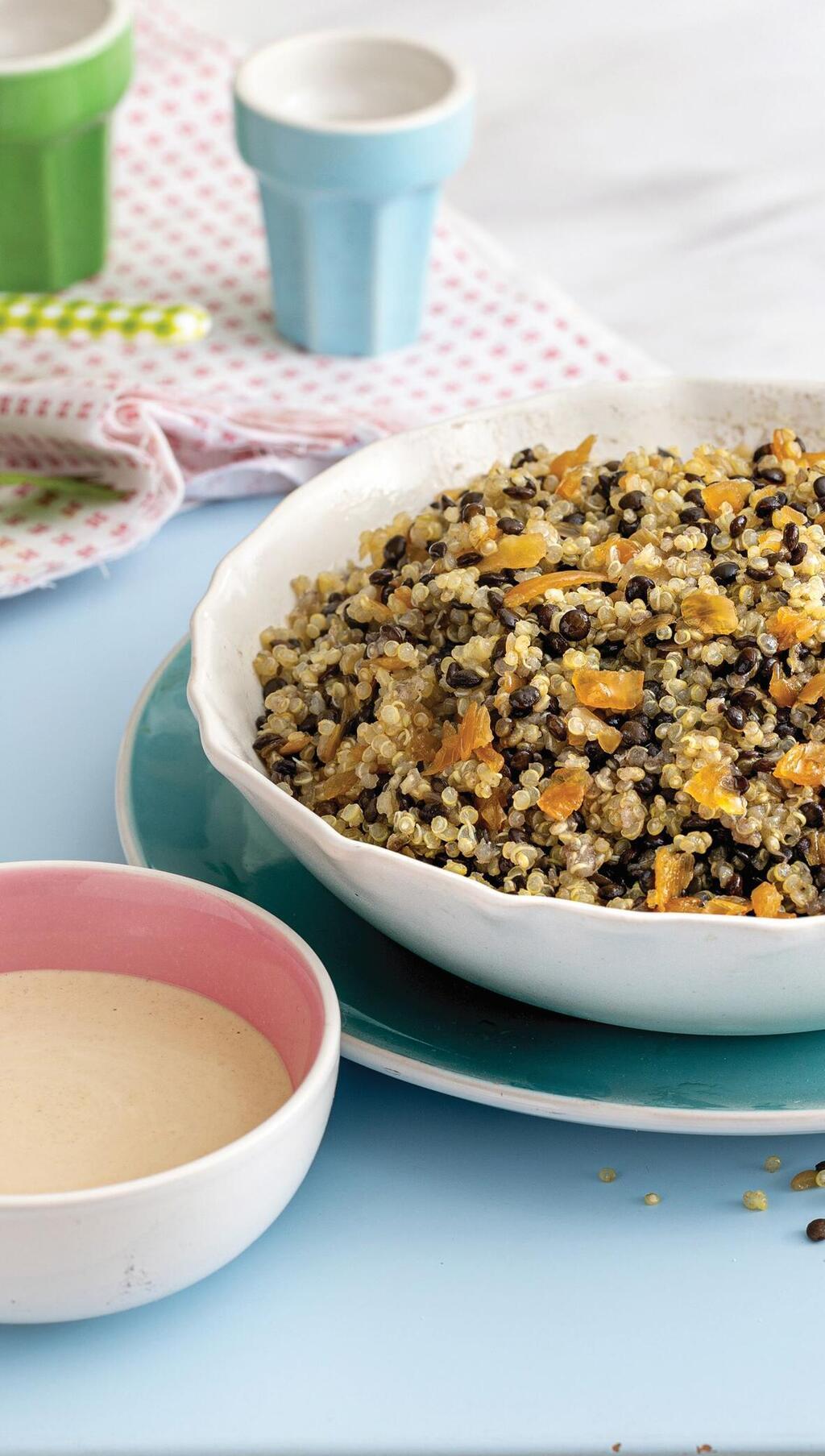 מג'דרה במיקרו עם קינואה ועדשים