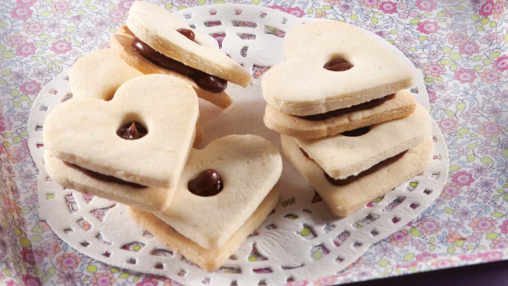 לבבות עדינים  עם ריבת חלב