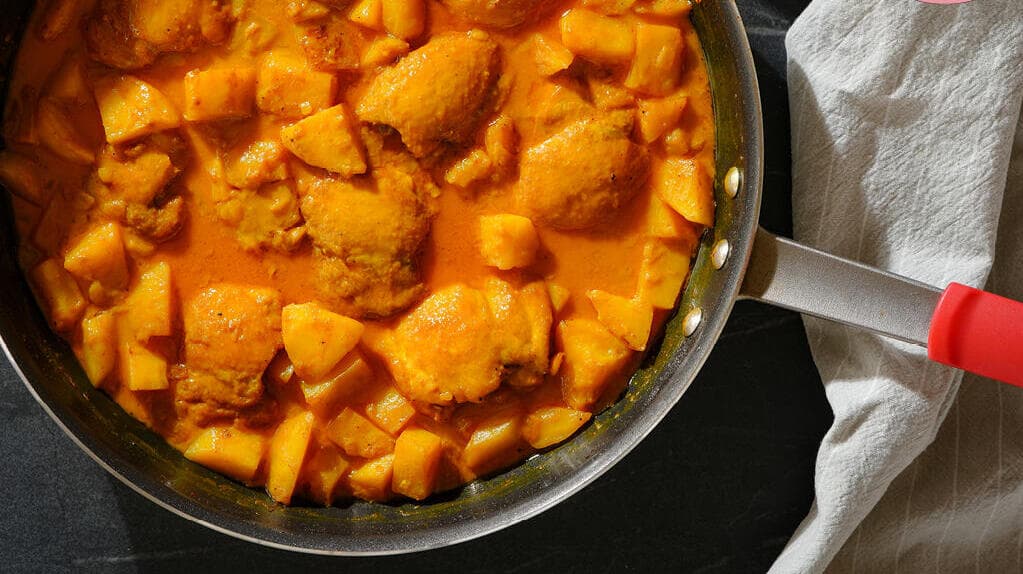 פרגיות ותפוחי אדמה בקרם קוקוס