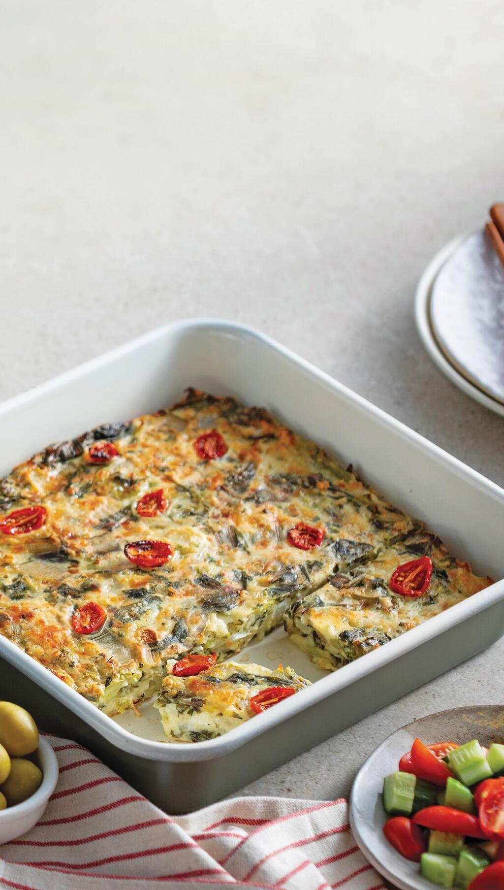 מימין: פשטידה בגרסה הרזה, משמאל: הגרסה העשירה