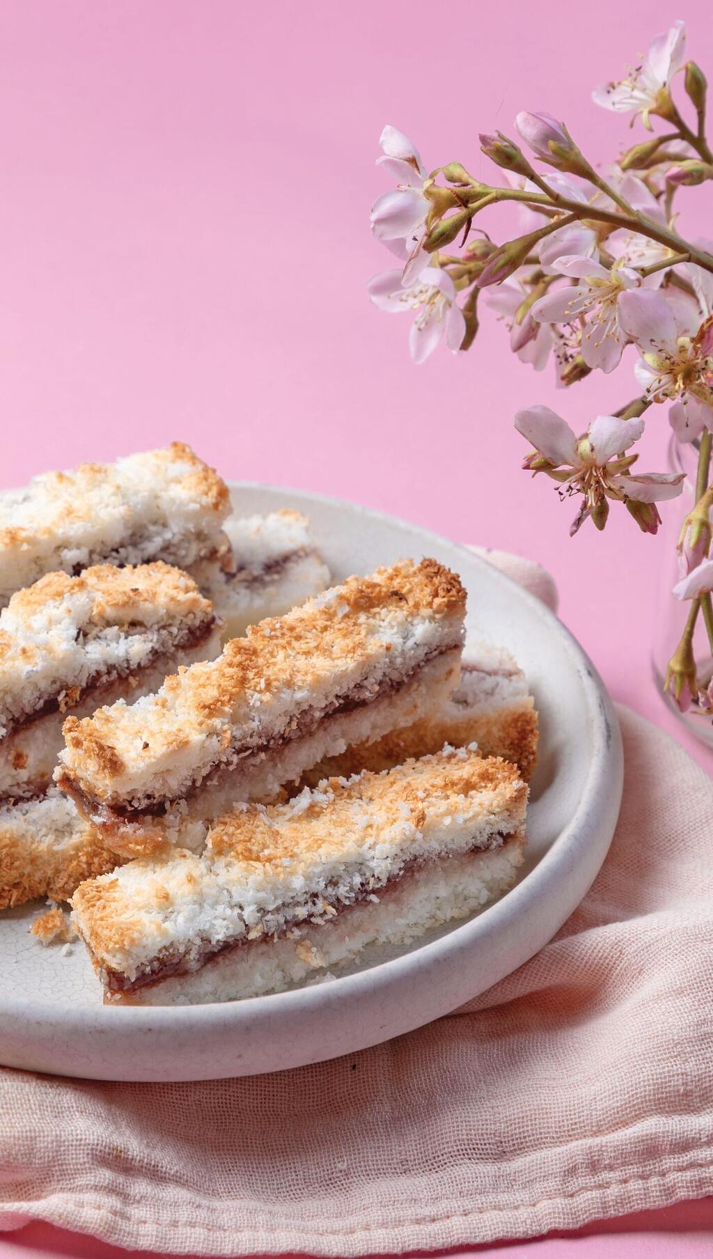 חיתוכיות קוקוס וריבה