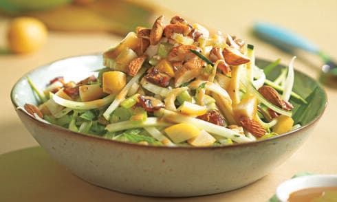 סלט סלרי, תמרים ותפוחים