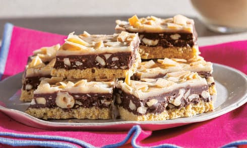 ריבועי קורנפלקס עם טחינה ושוקולד