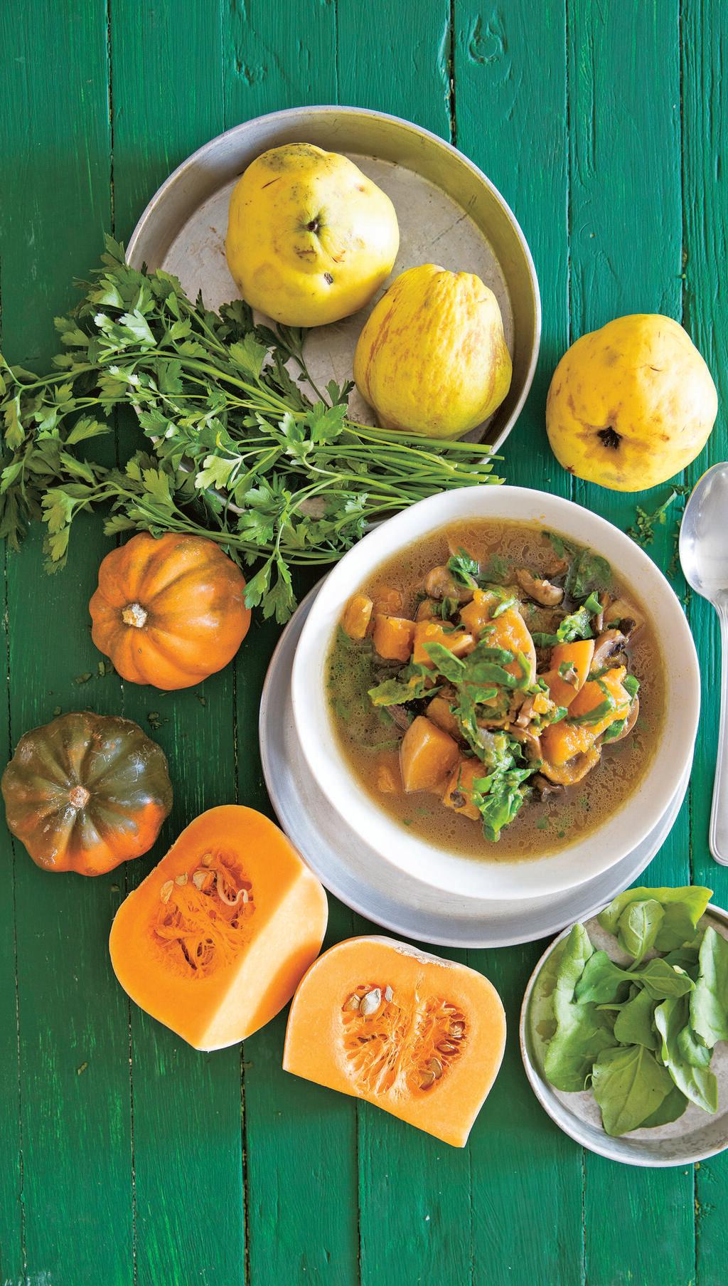 מרק פטריות תרד ודלורית