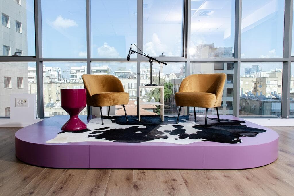 המשרדים החדשים של הדר דנן, עיצוב: מור געש