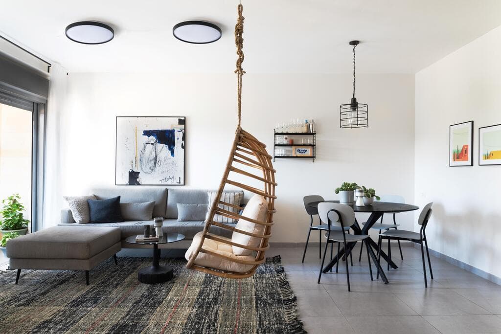 דירת החייל דביר דנגור, עיצוב: מירי בלבול, סקולה