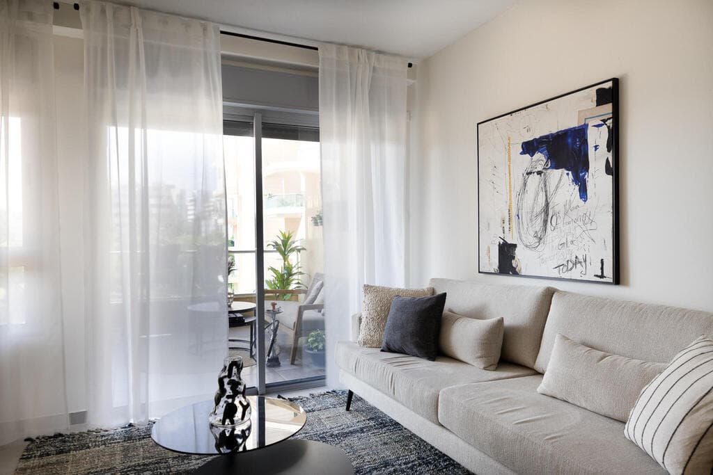 דירת החייל דביר דנגור, עיצוב: מירי בלבול, סקולה