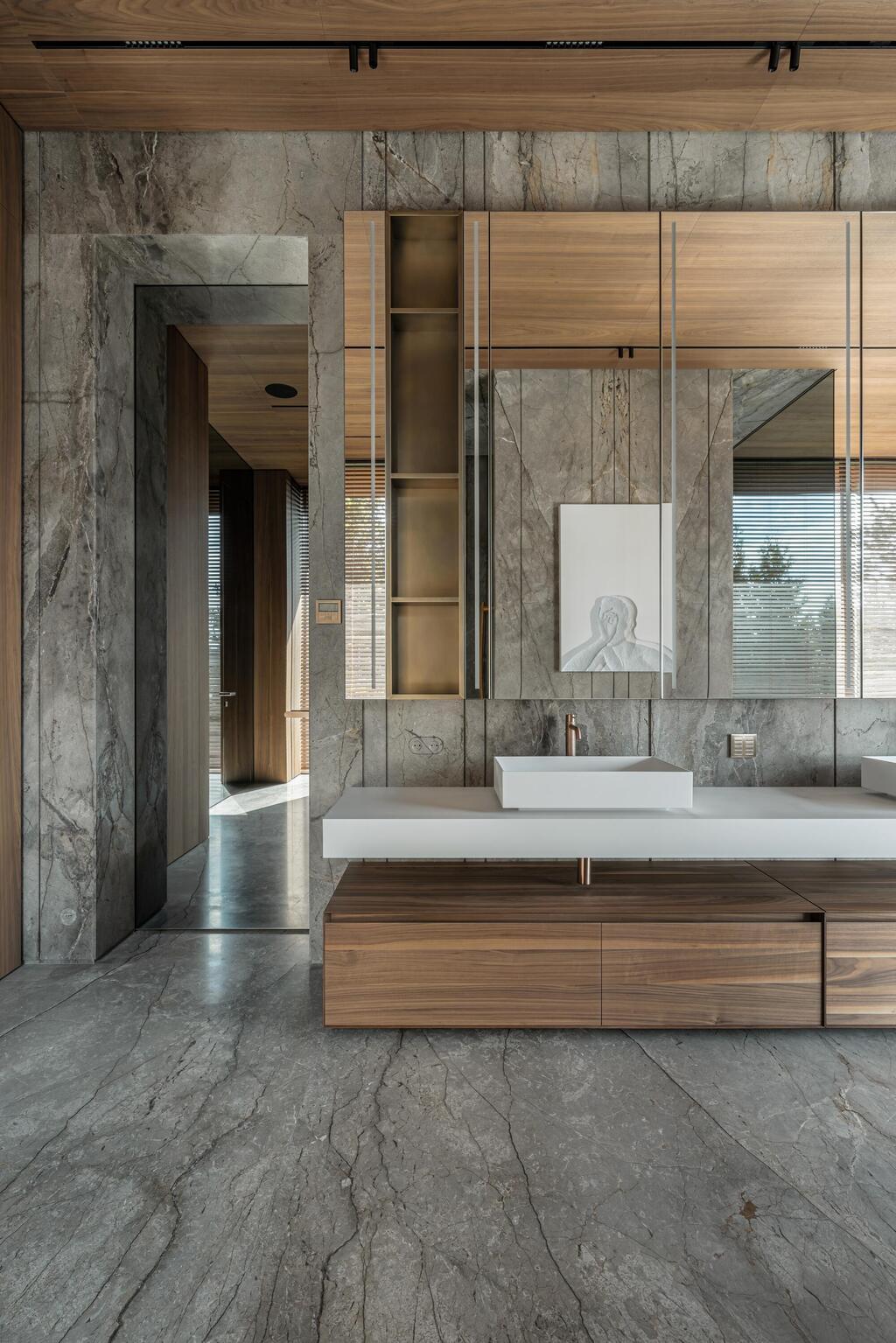 וילה באוקראינה. YODEZEEN, SIERRA HOUSE