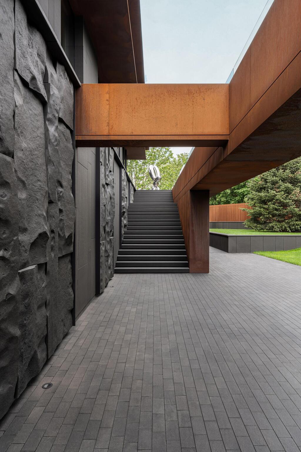 וילה באוקראינה. YODEZEEN, SIERRA HOUSE