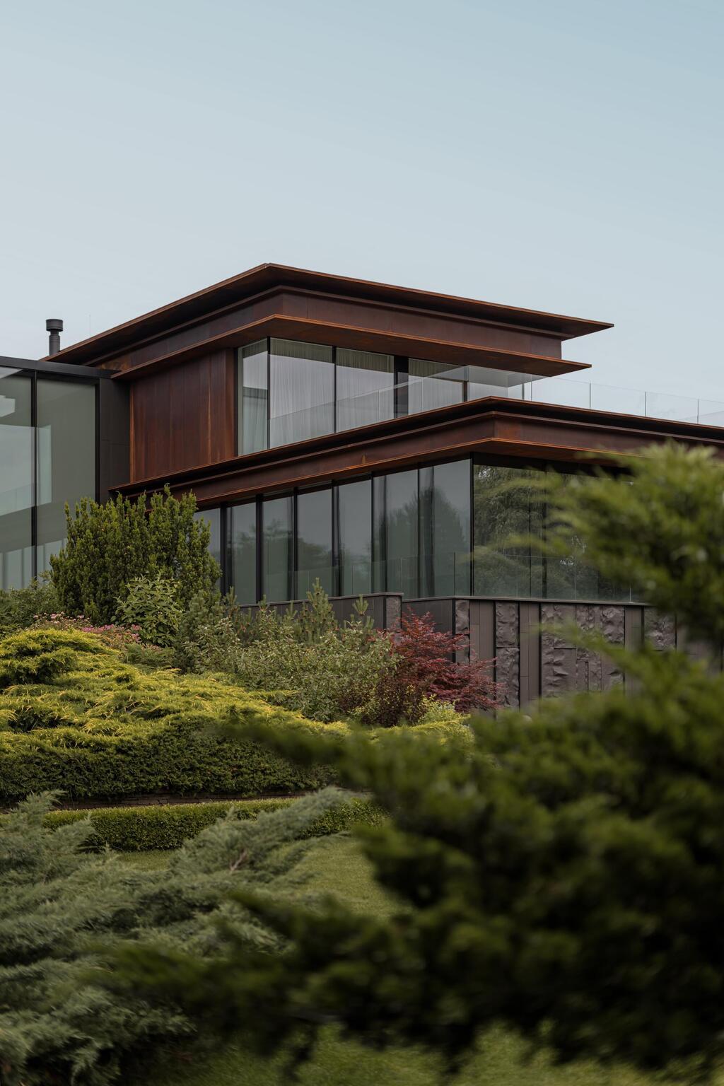 וילה באוקראינה. YODEZEEN, SIERRA HOUSE