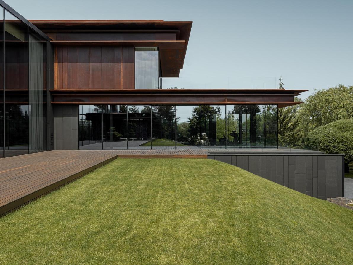 וילה באוקראינה. YODEZEEN, SIERRA HOUSE