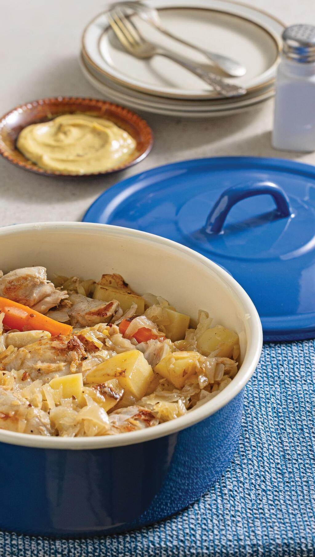 שוקרוט פרגיות. אפשר להוסיף נקניקים (צילום: דניאל לילה, סגנון: נעמה רן) תבשיל מהיר