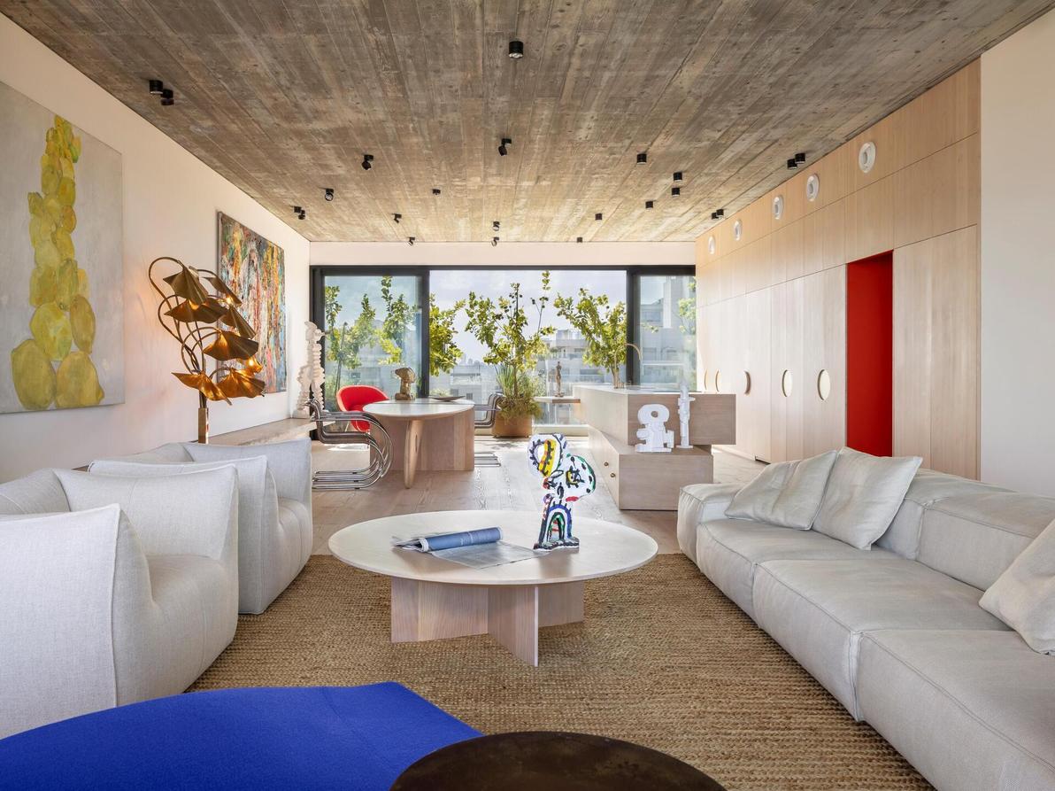 פנטהאוז בעיצוב אלכס מייטליס