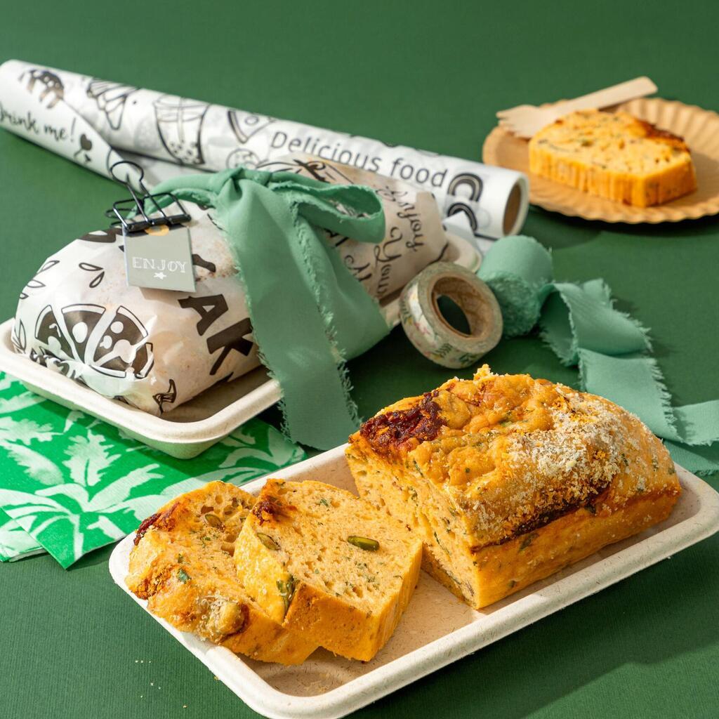 לחם עגבניות-פיסטוק מהיר