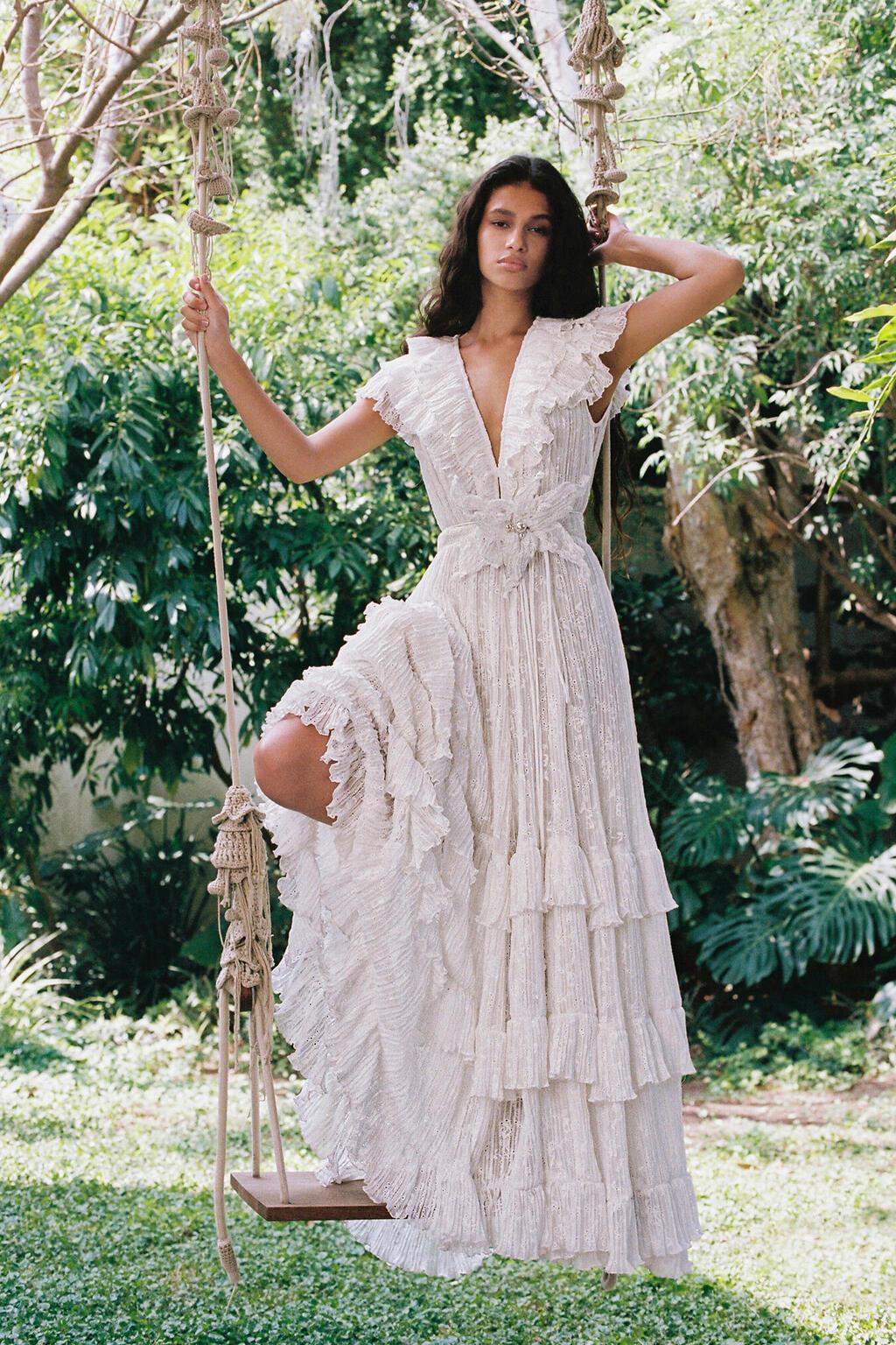 סבינה מוסייב, קולקציית שמלות כלה 2024-25