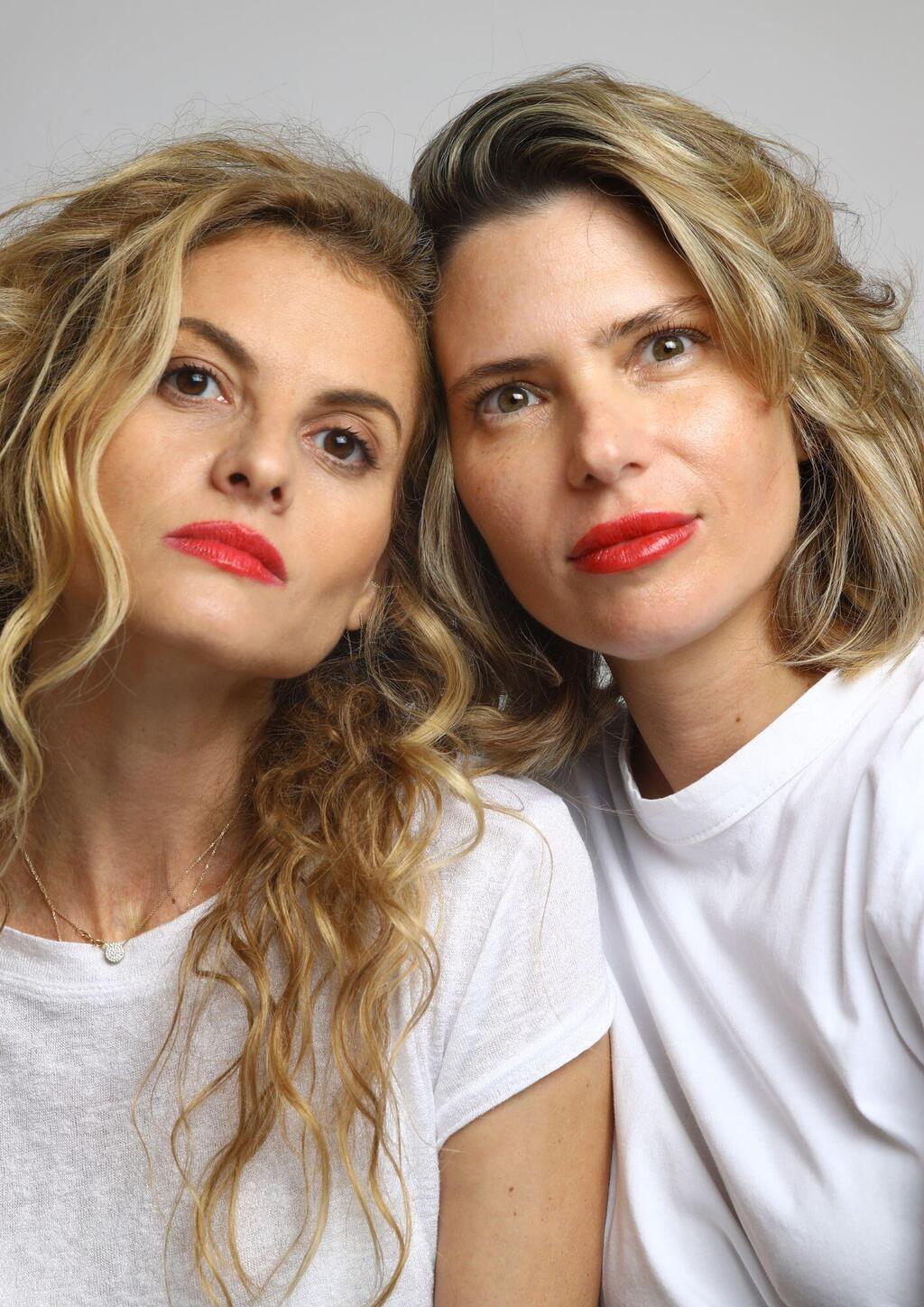  מורן רוזנבאום (מימין) ונטלי זוהר, מייסדות Women AI - מועדון ללמידת כלי ה־AI עבור נשים 