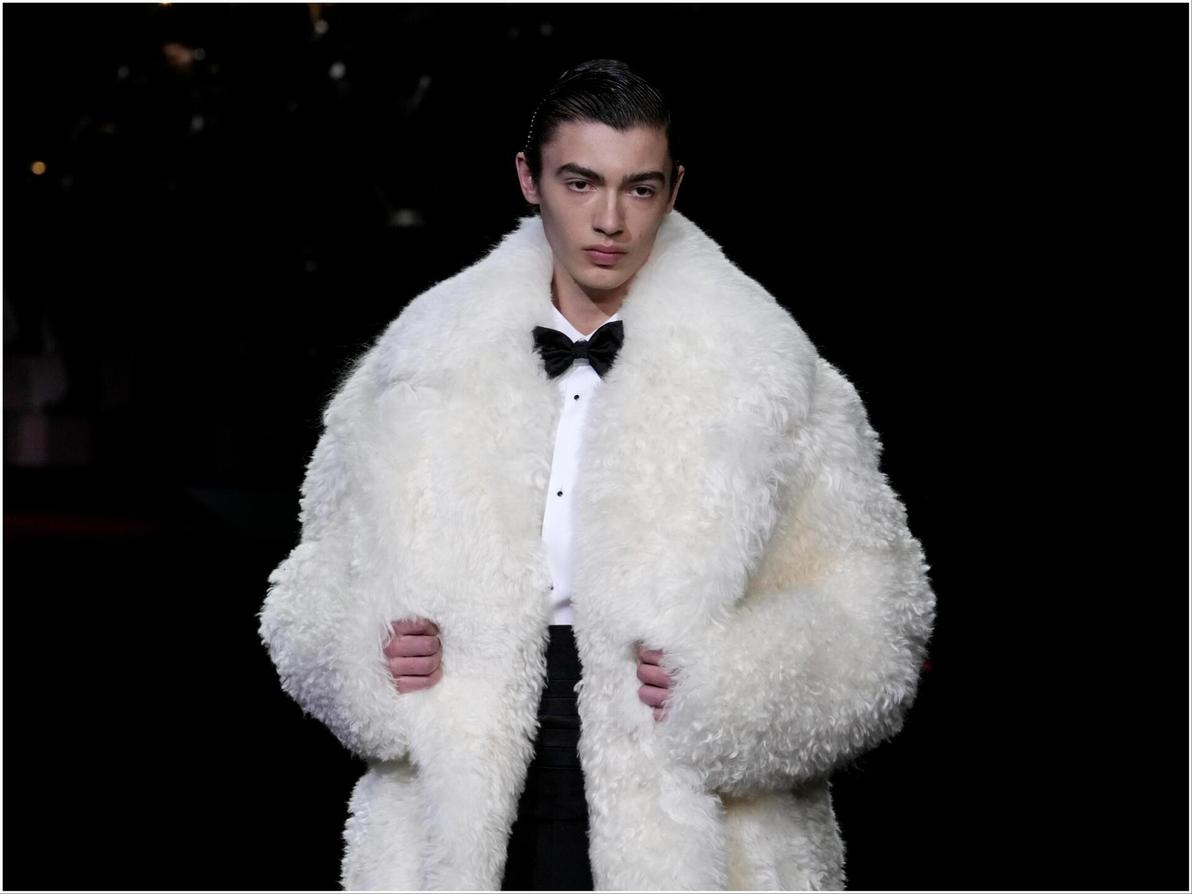 תצוגת סתיו-חורף 2025-26 של דולצ'ה אנד גבאנה בשבוע האופנה לגברים במילאנו