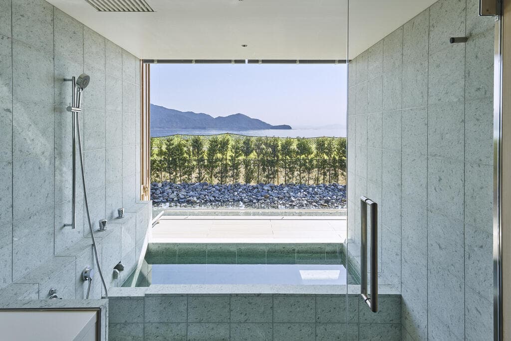 נוף החוצה לטבע. Simose Art Garden Villa - Kielsteg (צילום: Simose) Simose Art Garden Villa - Kielsteg