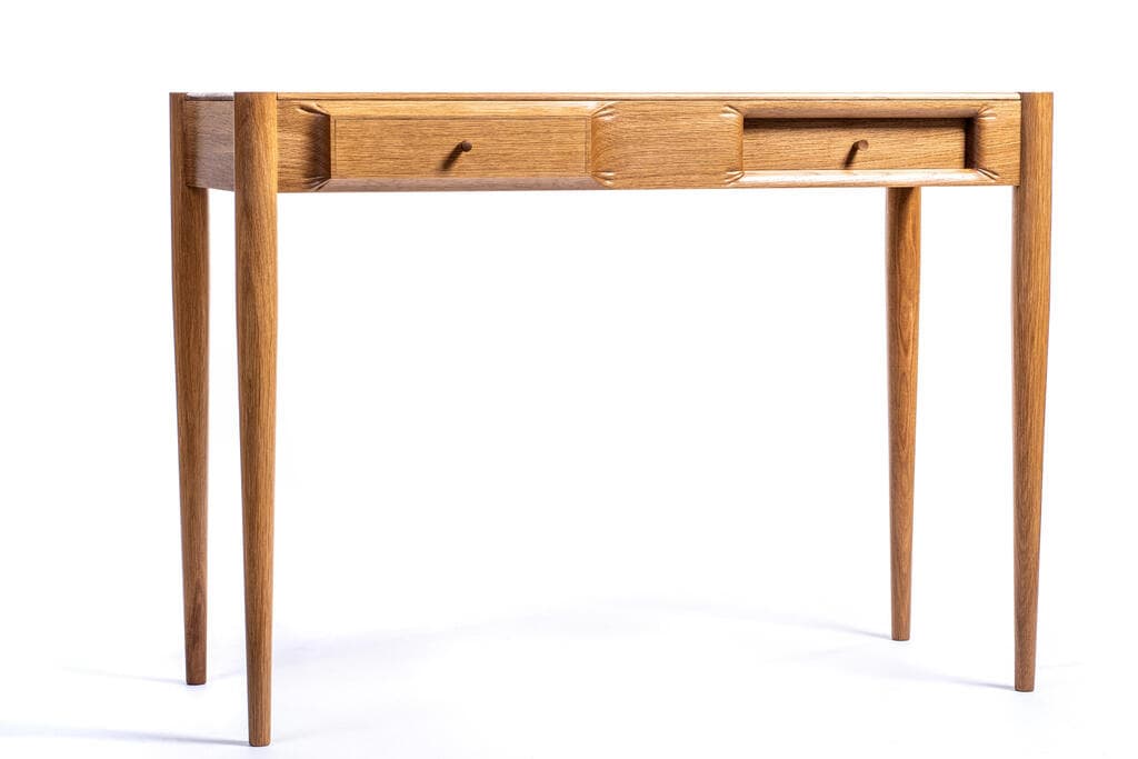 מלץ מתמחה בעיצוב, תכנון ובניית ריהוט ופריטי עץ (צילום: אלעד ברמי) סטודיו יניב מלץ, נגרות אמן