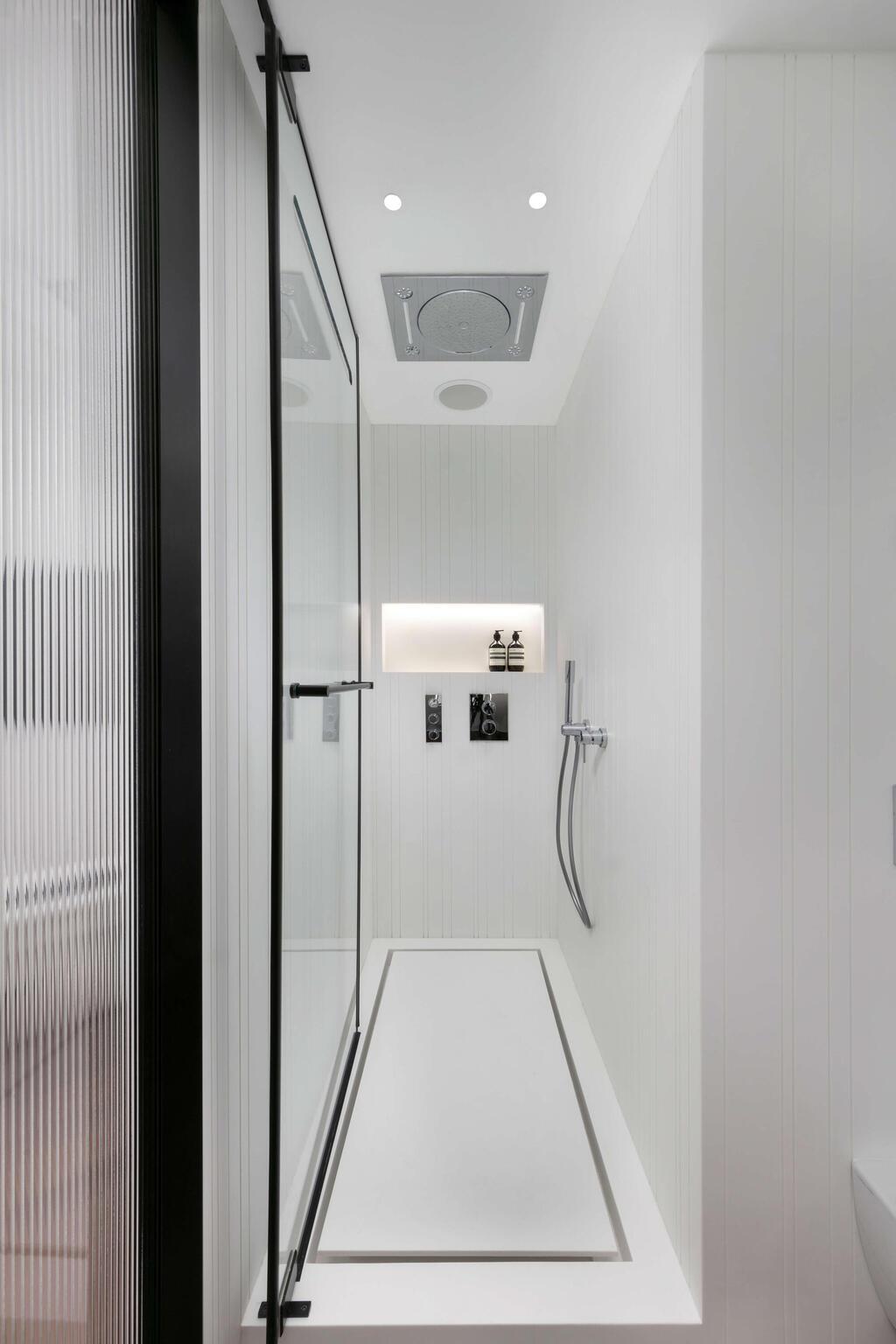 דירת רווקה בתל אביב, עיצוב: אורון מילשטיין