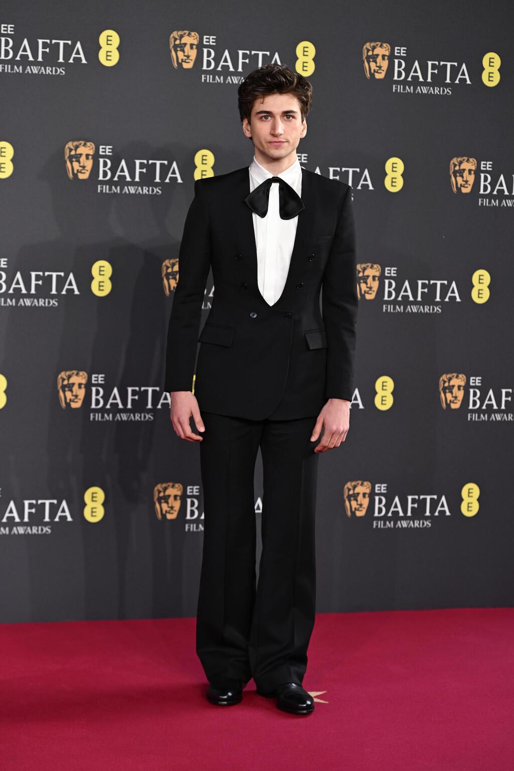 סבסטיאן קרופט בטקס פרסי הקולנוע הבריטיים, 2025