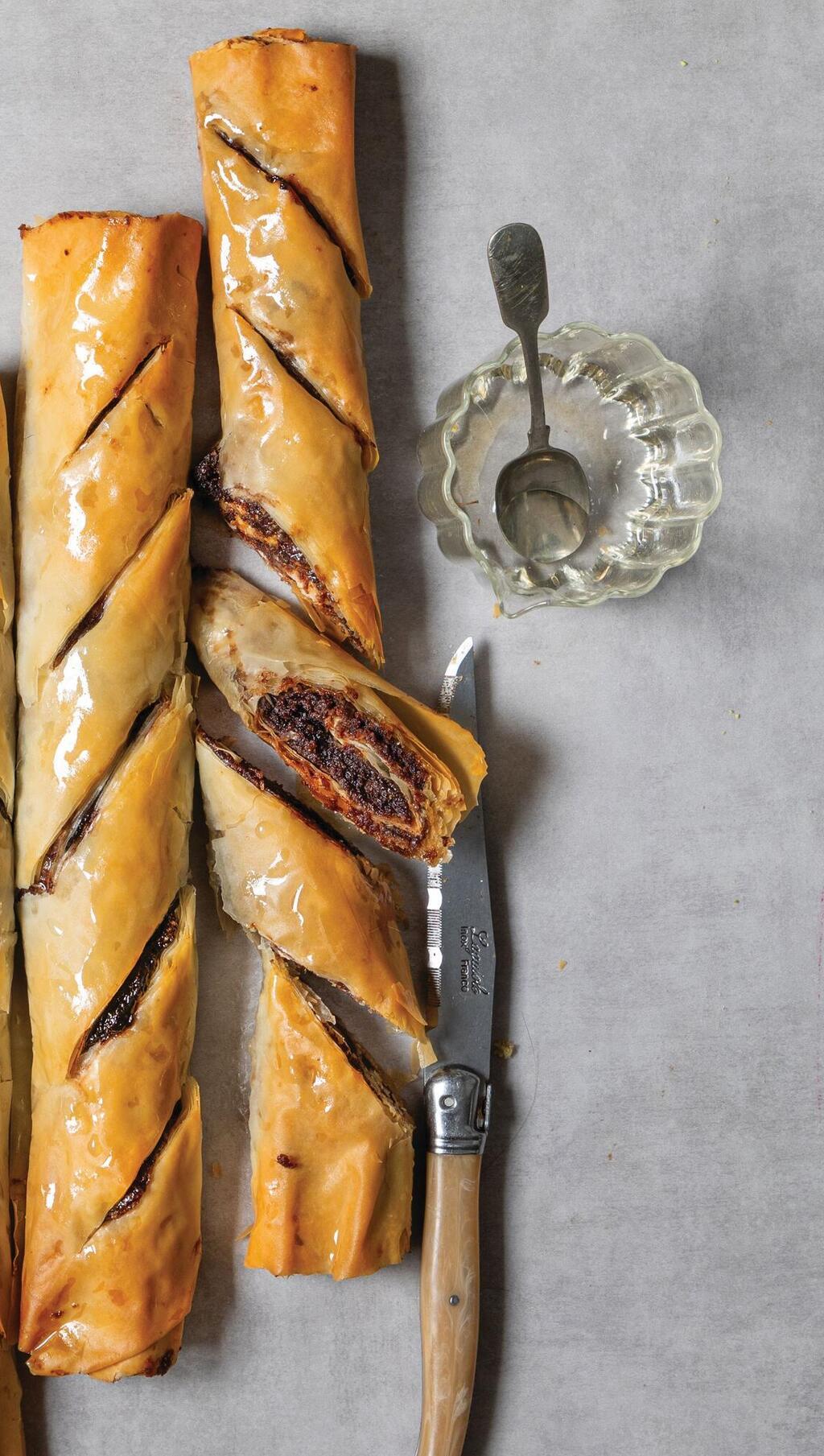 בקלאווה (צילום: שרית גופן, סגנון: נעה קנריק) בקלאווה