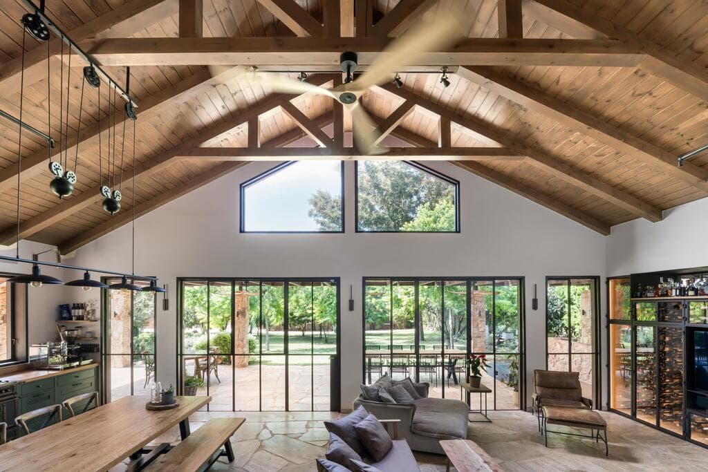 וילה במושב בשרון, עיצוב: רון שינקין