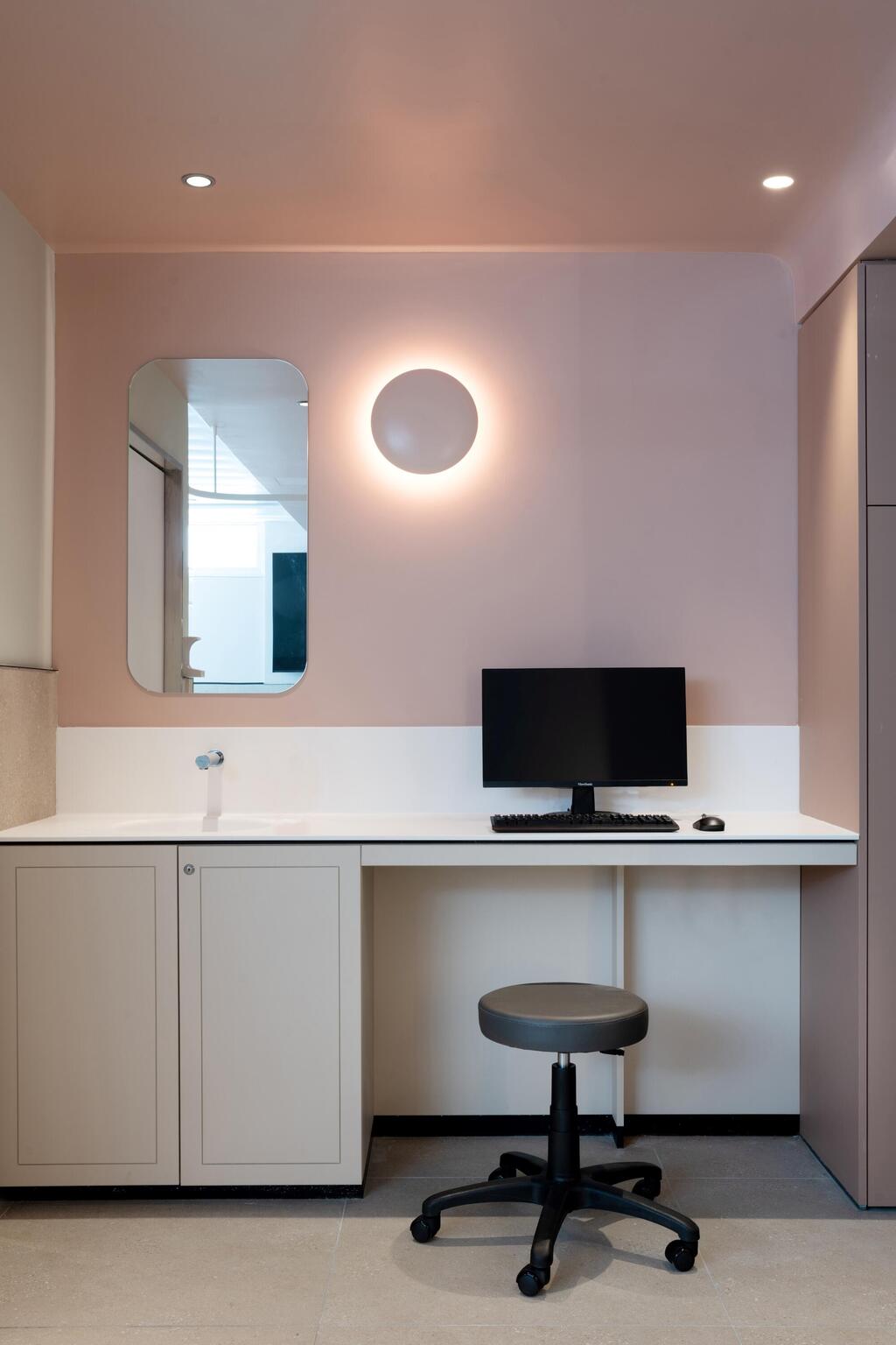 עמדה לאשת צוות רפואי (צילום: גדעון לוין) חדר לידה רמב"ם