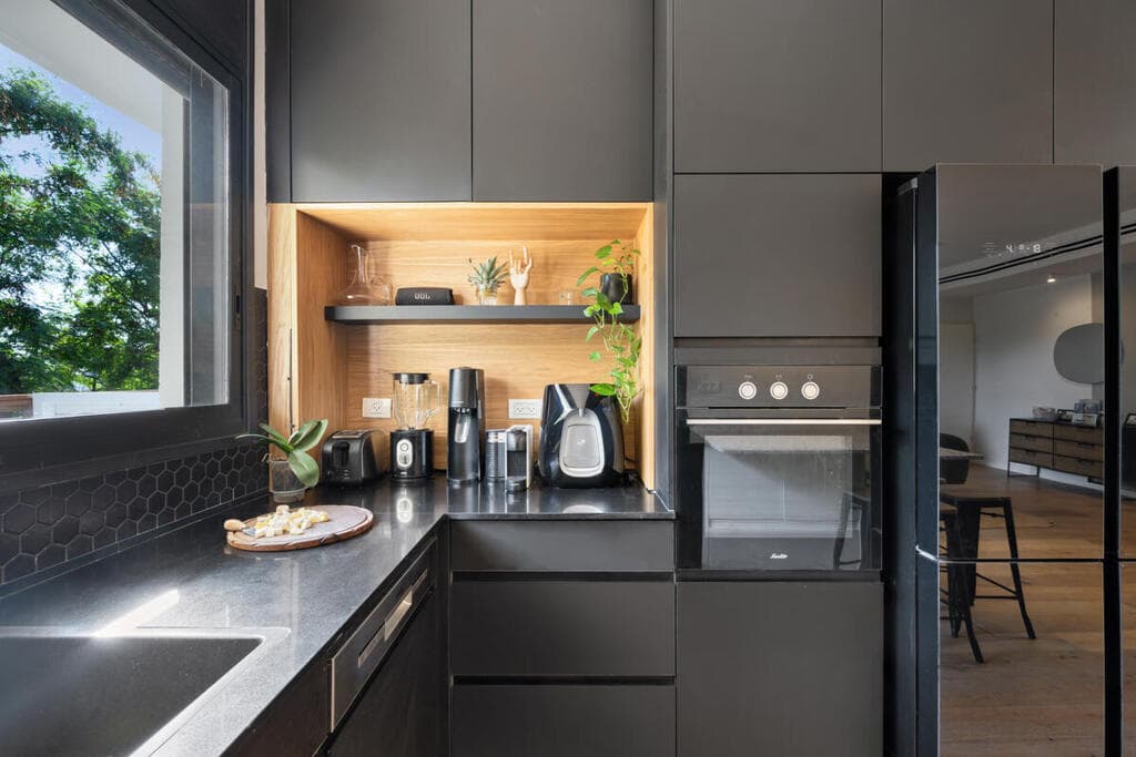 דירת האדריכלים, תכנון: נטלי רויזין ואהוד נדל