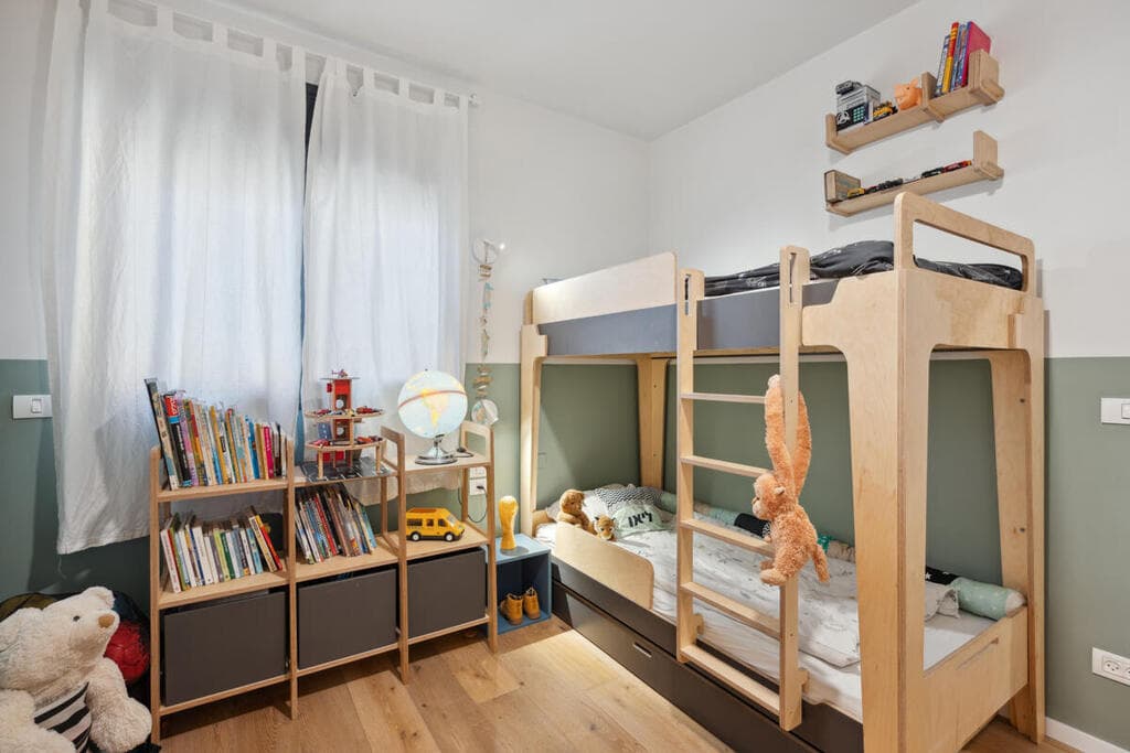 דירת האדריכלים, תכנון: נטלי רויזין ואהוד נדל