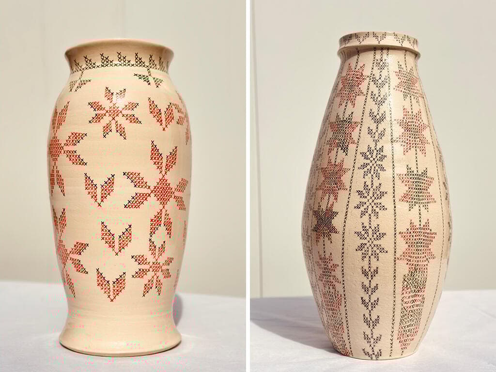 דוגמת האיקסים כמוטיב חוזר. הכדים הגדולים של גריביע (צילום: שימא גריביע) הכדים של זינב גריביע