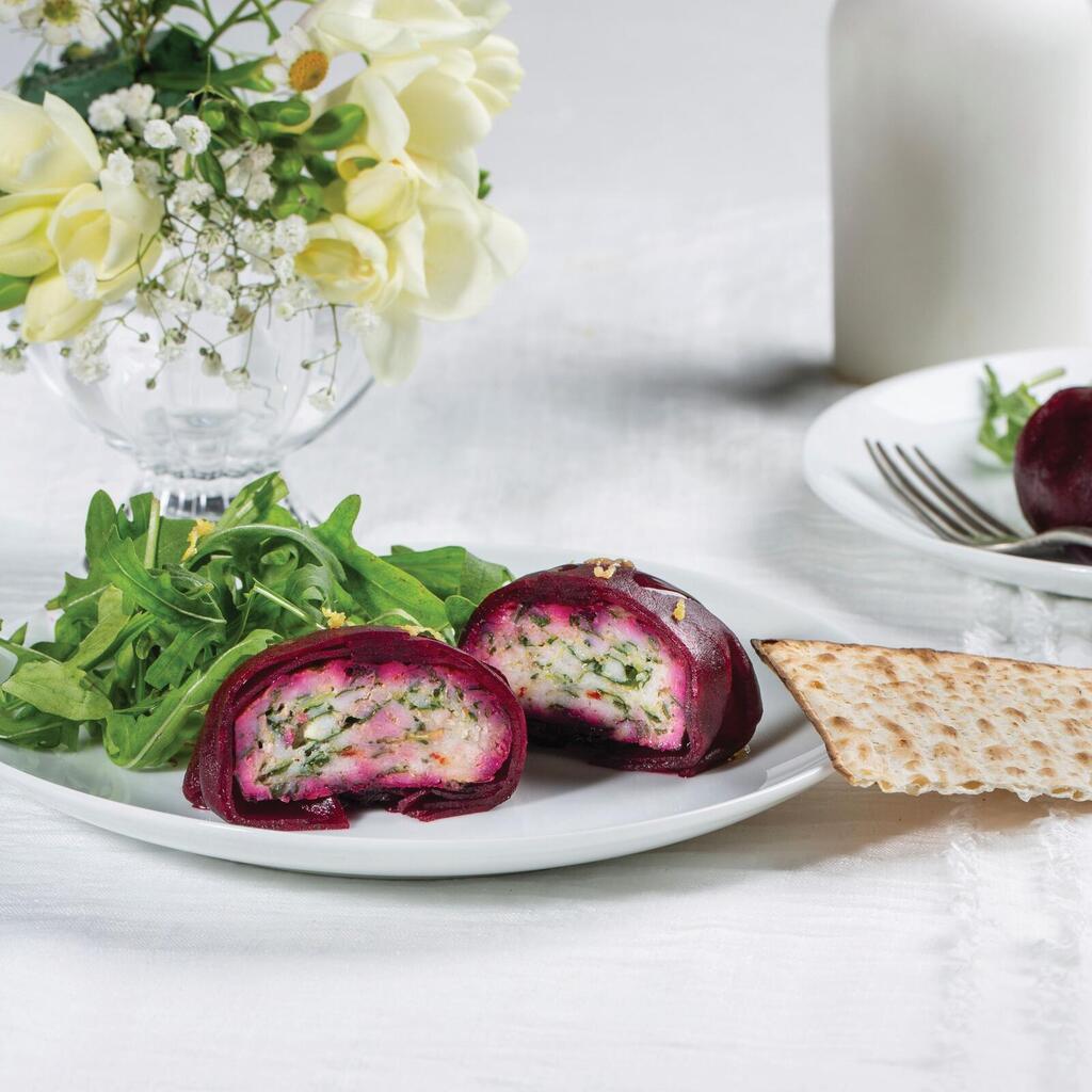 קציצות דגים בעטיפת סלק