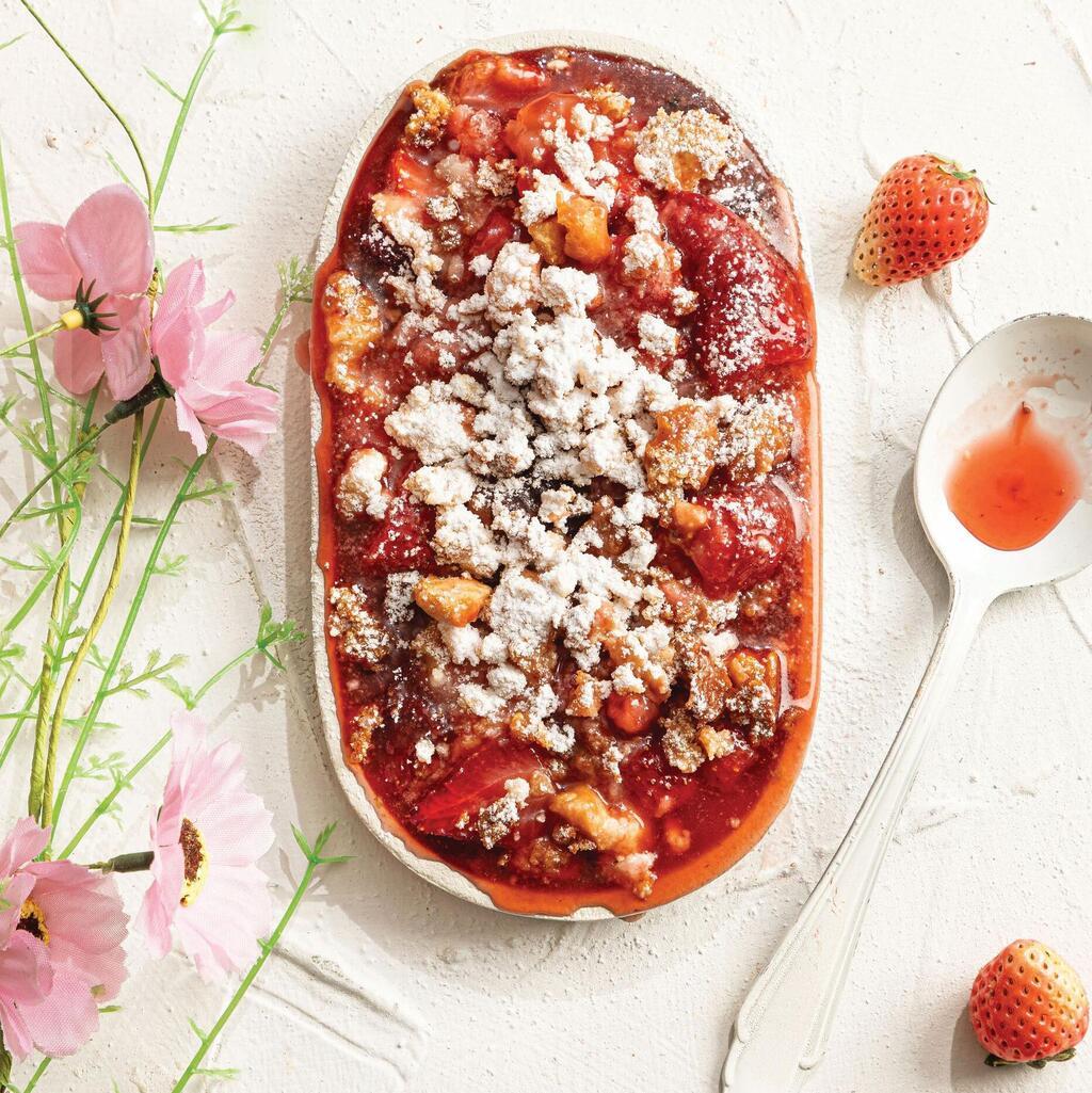 קראמבל תותים לפסח