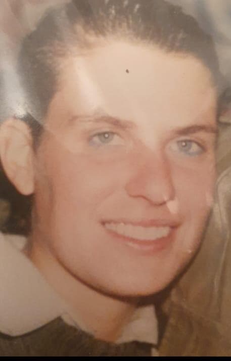 פרידה חולי בצעירותה