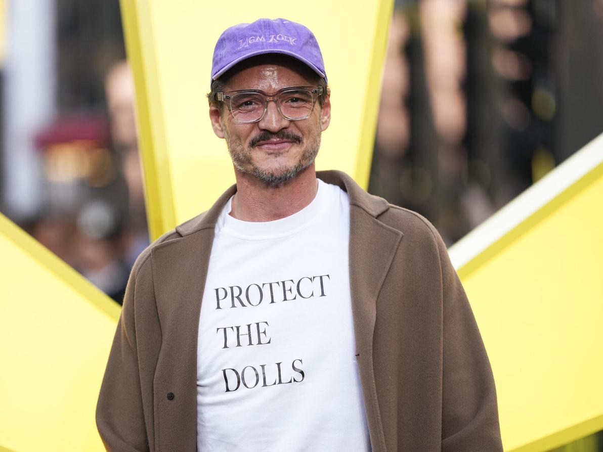 פדרו פסקל על השטיח האדום בלונדון, 2025