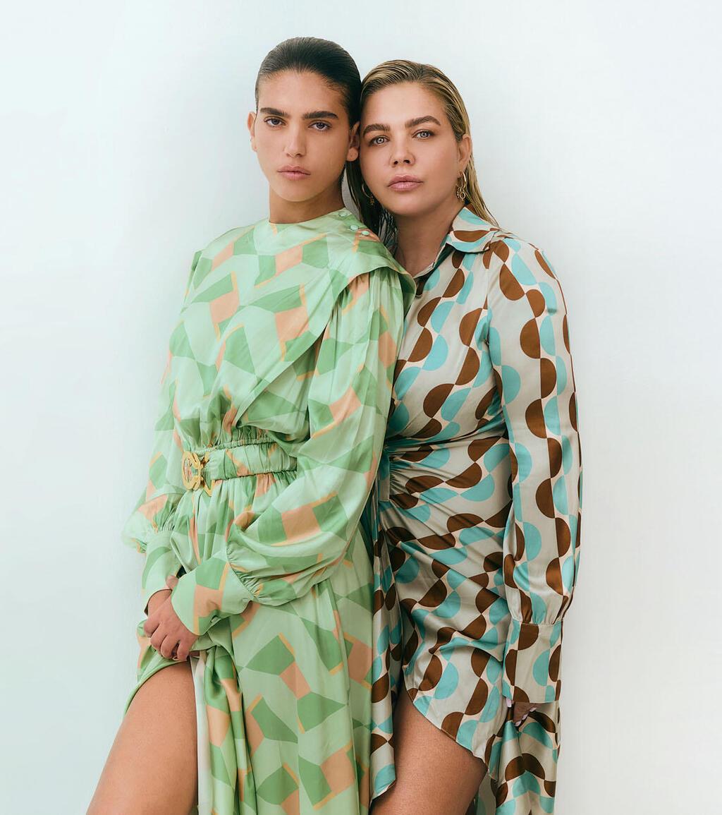 "אמא סיפרה לי שהיה לה קשה כי שיבשו לה את המוח בשמועות" (צילום: אור דנון, סגנון: חיה וידר) סאן מזרחי ואמא שלה ורד מילר