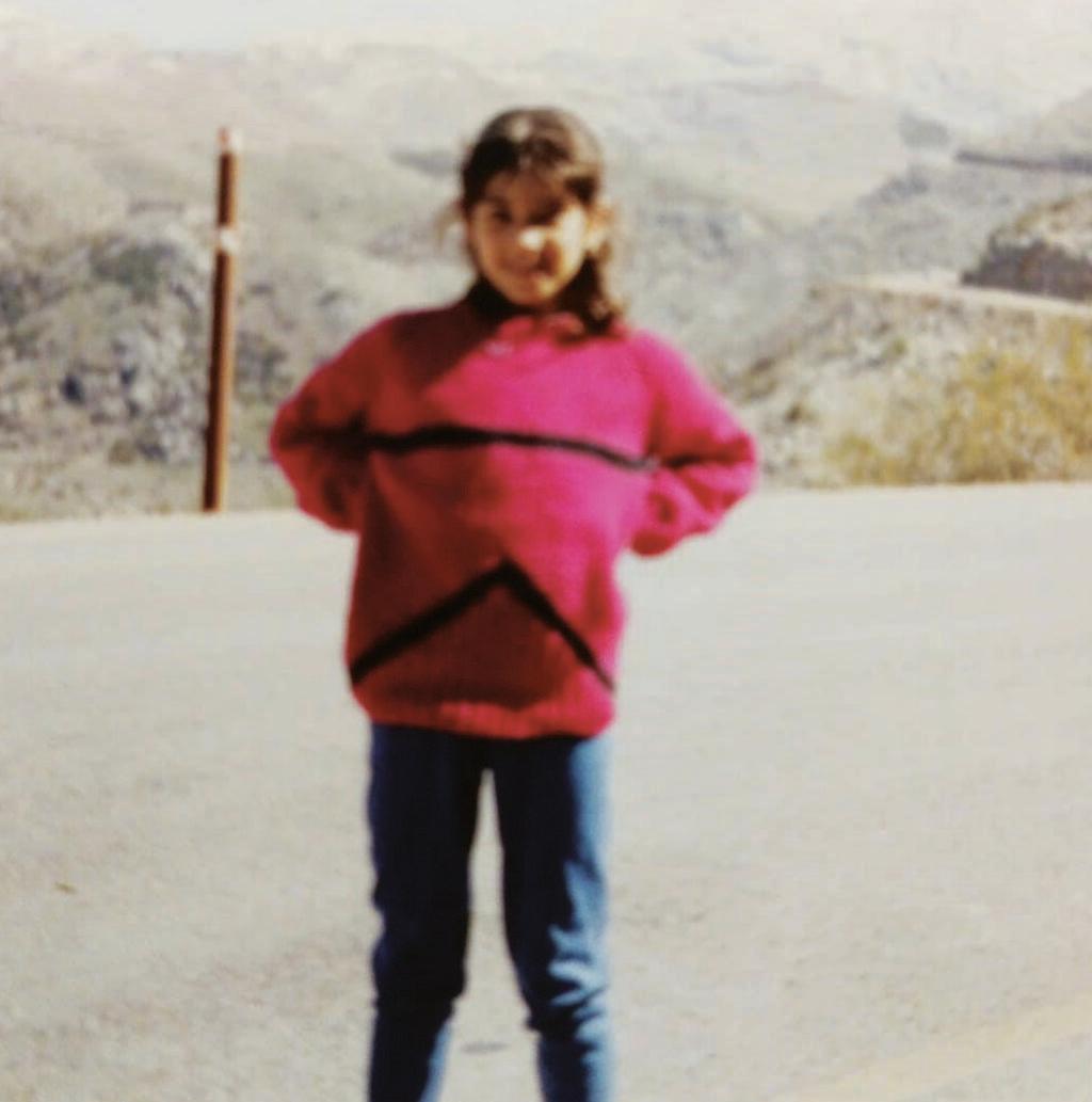 רוזנס בילדותה. "סגרתי את הסיפור, אבל הוא אכל אותי מבפנים"