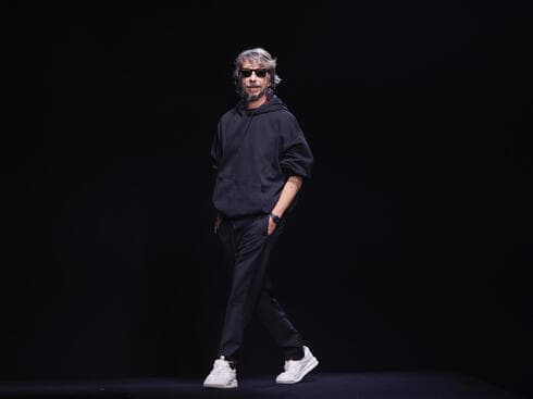 פייר פאולו פיצ'ולי. "הוא אחד המעצבים המוכשרים והנערצים של זמננו", מסרו מקבוצת קרינג פייר פאולו פיצ'ולי. "הוא אחד המעצבים המוכשרים והנערצים של זמננו", מסרו מקבוצת קרינג