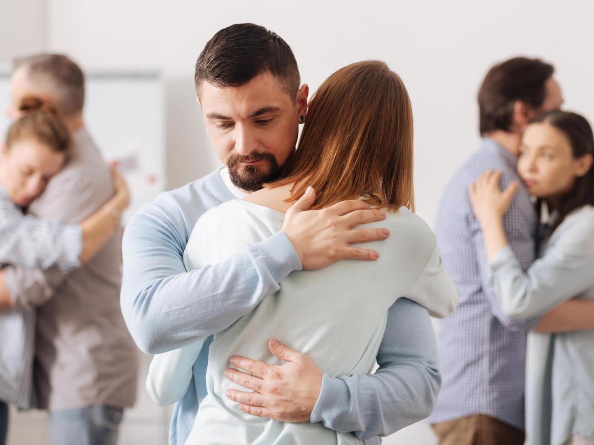 סדנה למיניות. "זוגות כמעט לא מדברים על מיניות. הם אולי עושים סקס, אבל לא מדברים באמת. הרבה פעמים הם פשוט לא יודעים איך"